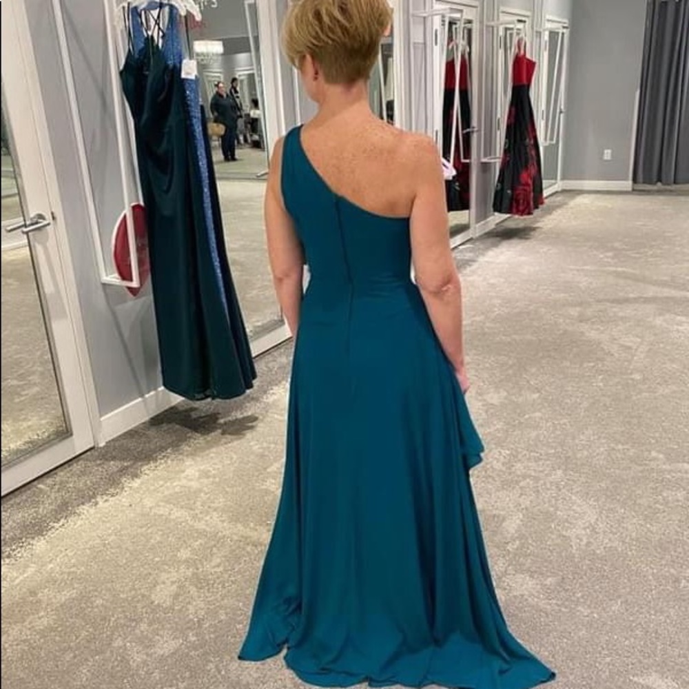 Bridesmaid Dress - Picture 4 of 4